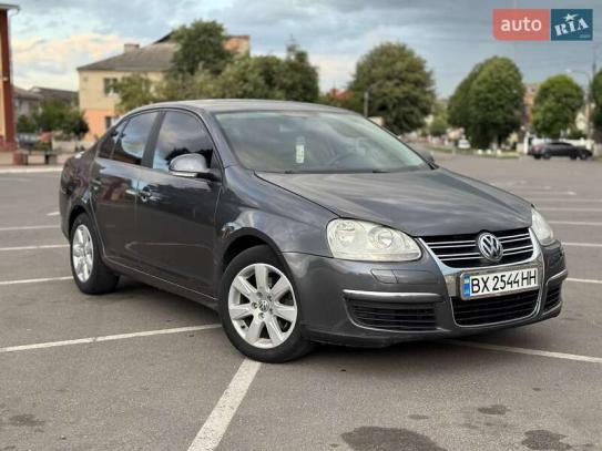 Volkswagen Jetta
                           2005г. в рассрочку