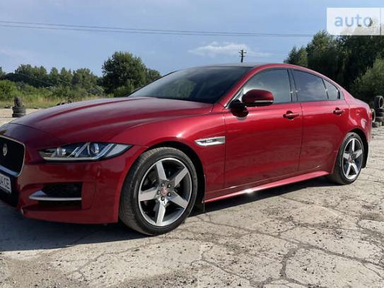 Jaguar Xe 2015р. у розстрочку