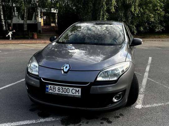 Renault Megane                          2012г. в рассрочку