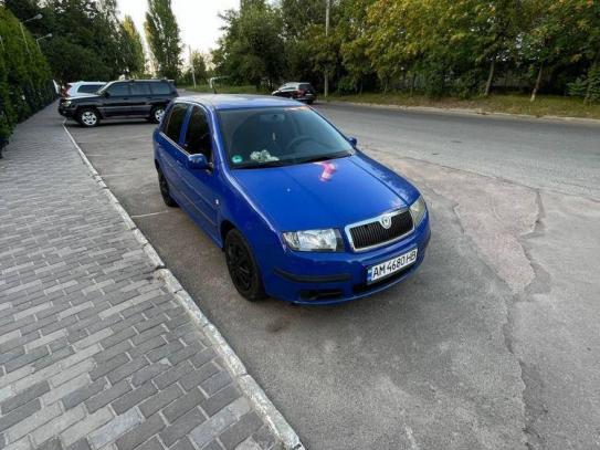 Skoda Fabia                           2006г. в рассрочку