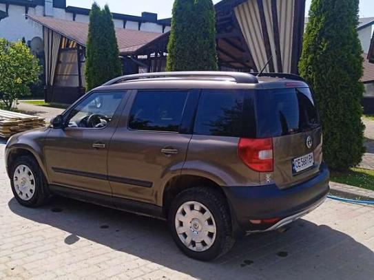 Skoda Yeti                            2012г. в рассрочку