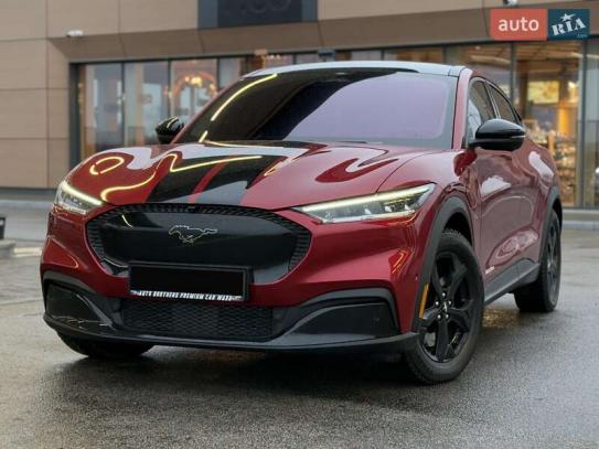 Ford Mustang mach-e
                  2021г. в рассрочку