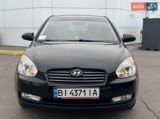 Hyundai Accent 2008р. у розстрочку