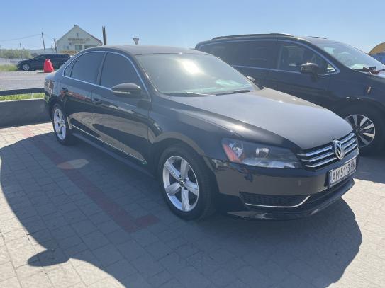 Volkswagen Passat                          2012г. в рассрочку