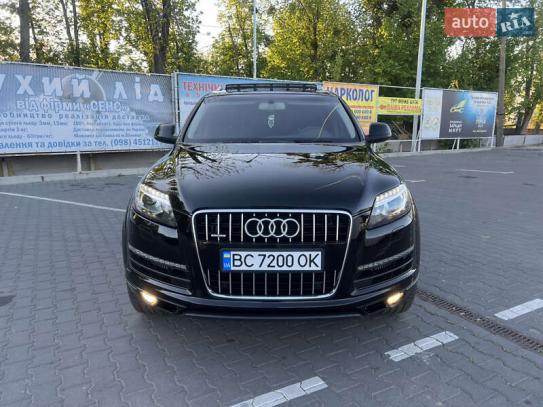 Audi Q7                              2013г. в рассрочку