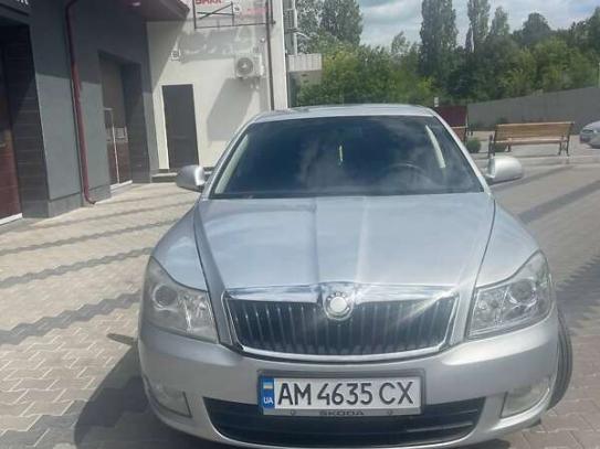 Skoda Octavia                         2010г. в рассрочку