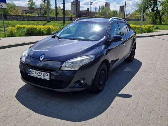 Renault Megane
                          2010г. в рассрочку