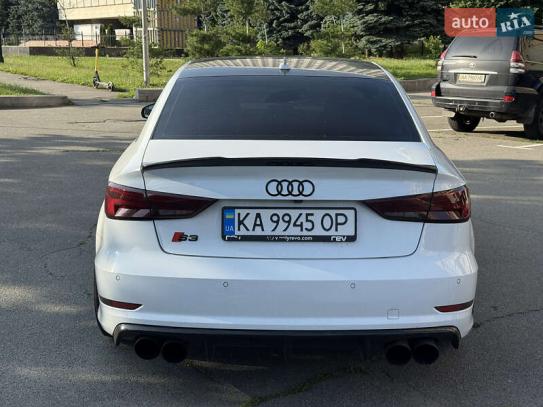 Audi S3                              2016г. в рассрочку