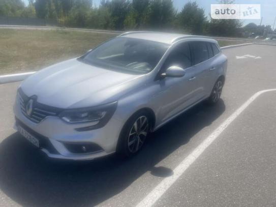 Renault Megane 2017г. в рассрочку