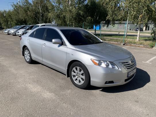 Toyota Camry 2008р. у розстрочку