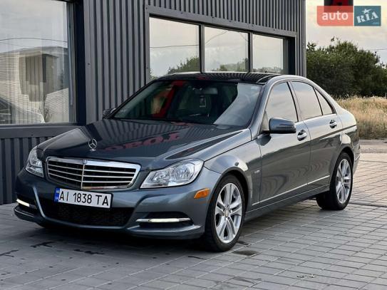 Mercedes-benz C-class
                         2011г. в рассрочку