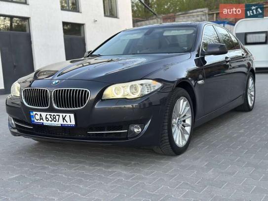 Bmw 520
                             2012г. в рассрочку