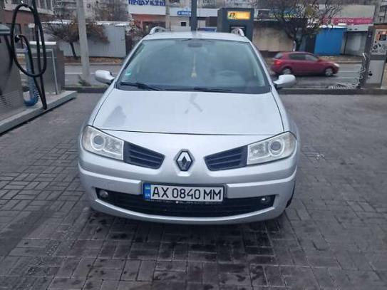 Renault Megane 2006г. в рассрочку