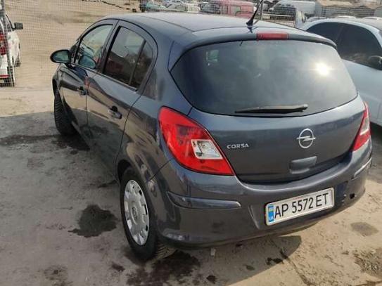Opel Corsa                           2010г. в рассрочку