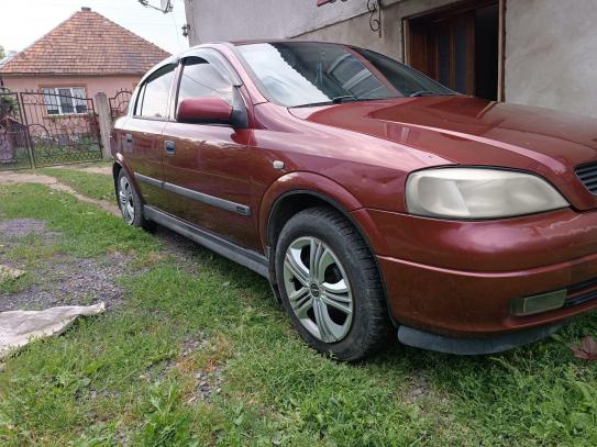 Opel Astra                           1999г. в рассрочку