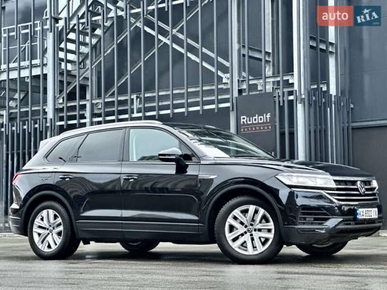 Volkswagen Touareg 2020г. в рассрочку