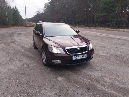 Skoda Octavia                         2010г. в рассрочку