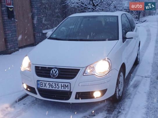 Volkswagen Polo                            2007г. в рассрочку