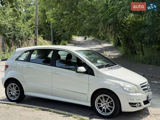 Mercedes-benz B-class                         2011г. в рассрочку