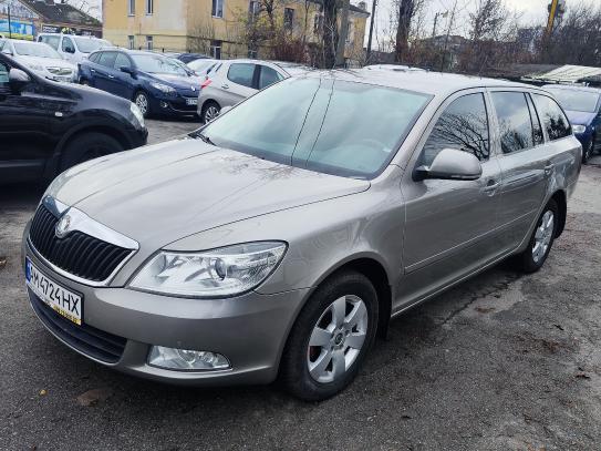 Skoda Octavia
                         2010г. в рассрочку