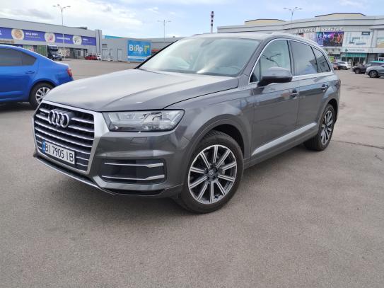 Audi Q7                              2018г. в рассрочку