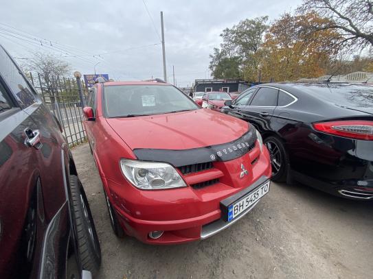 Mitsubishi Outlander 2007г. в рассрочку