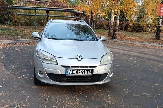 Renault Megane 2010р. у розстрочку