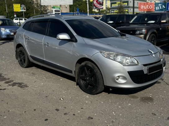 Renault Megane 2010г. в рассрочку