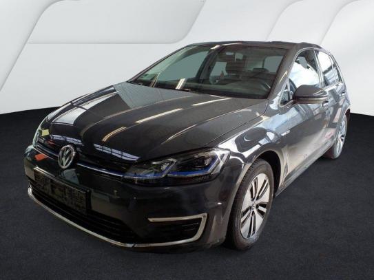 Volkswagen Golf 2021г. в рассрочку