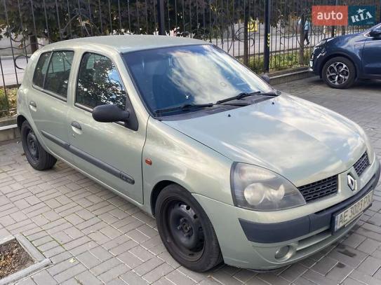 Renault Clio 2002р. у розстрочку