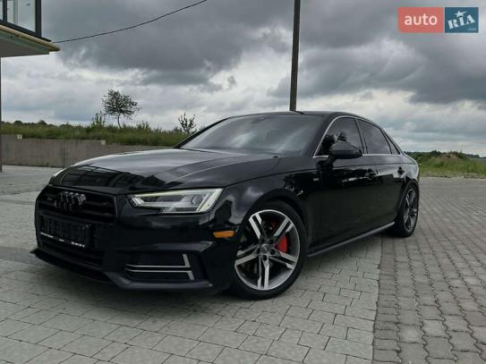 Audi A4 2018р. у розстрочку