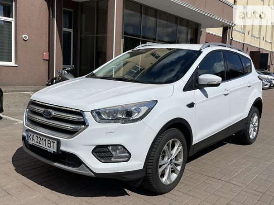 Ford Kuga 2019р. у розстрочку