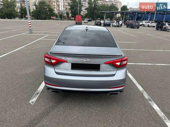 Hyundai Sonata 2017р. у розстрочку