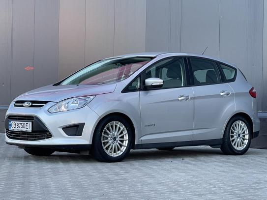 Ford C-max 2015г. в рассрочку