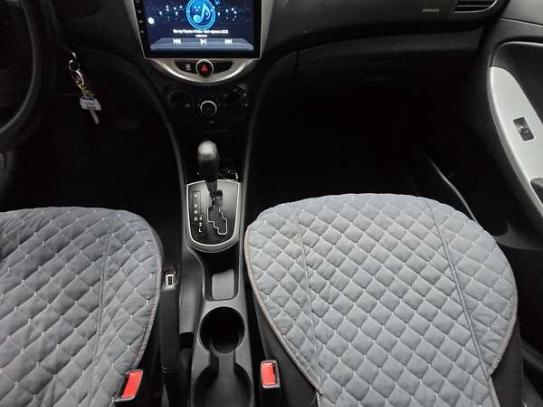 Hyundai Accent                          2011г. в рассрочку