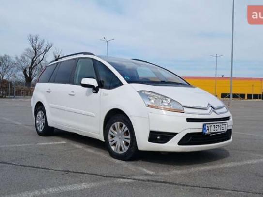 Citroen C4 picasso 2008г. в рассрочку