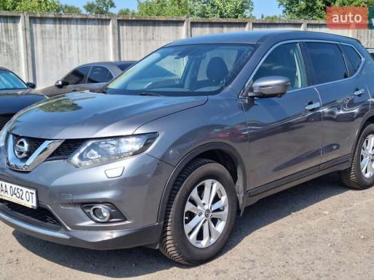 Nissan X-trail                         2015г. в рассрочку