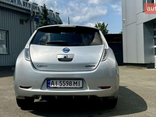 Nissan Leaf
                            2015г. в рассрочку