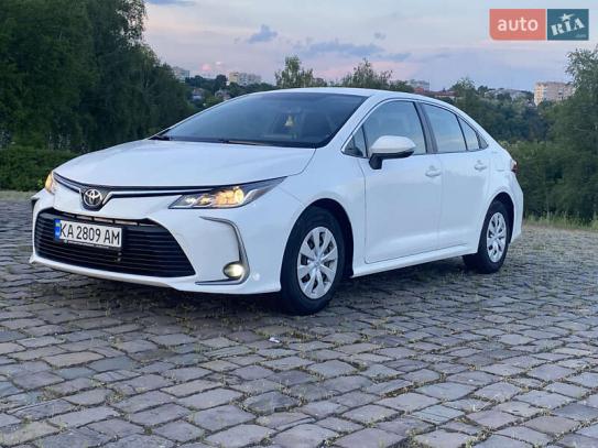 Toyota Corolla                         2020г. в рассрочку