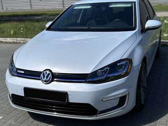 Volkswagen E-golf 2017р. у розстрочку