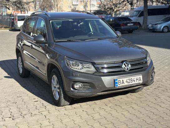 Volkswagen Tiguan
                          2012г. в рассрочку