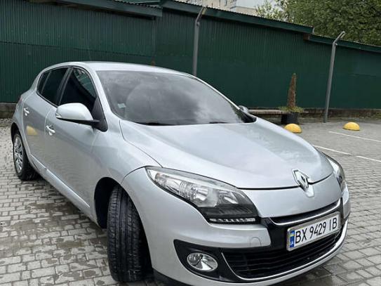 Renault Megane                          2013г. в рассрочку