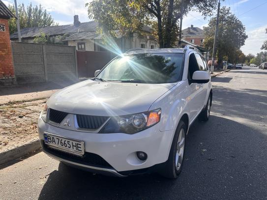 Mitsubishi Outlander 2008р. у розстрочку