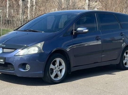 Mitsubishi Grandis                         2006г. в рассрочку