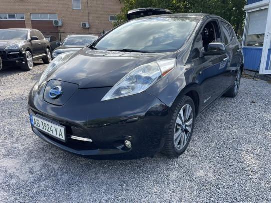 Nissan Leaf 2013г. в рассрочку