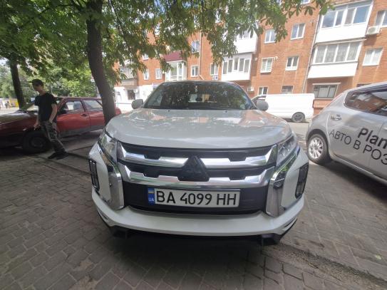 Mitsubishi Outlander sport                 2021г. в рассрочку