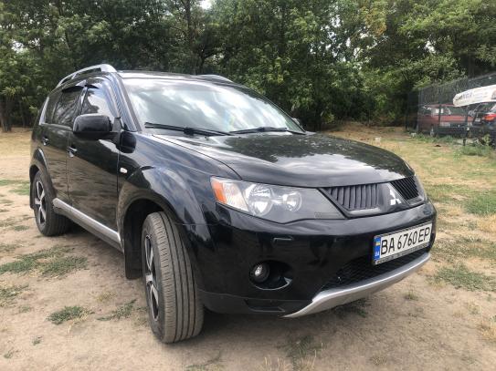 Mitsubishi Outlander 2007р. у розстрочку