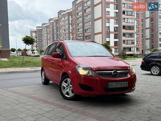 Opel Zafira
                          2010г. в рассрочку