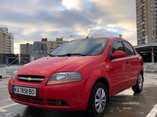 Chevrolet Aveo 2005р. у розстрочку