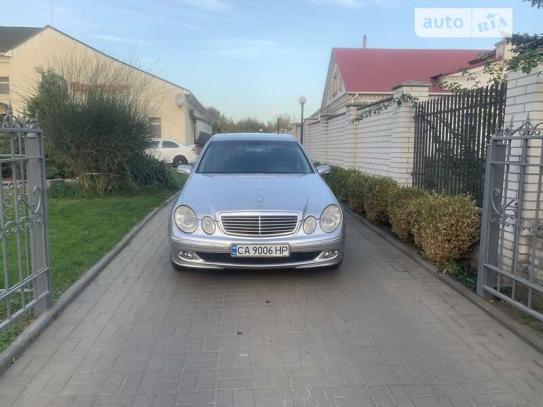 Mercedes-benz E200 2005р. у розстрочку